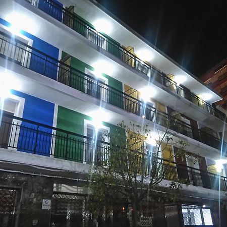 Hostal El Mercat Villajoyosa Exterior photo