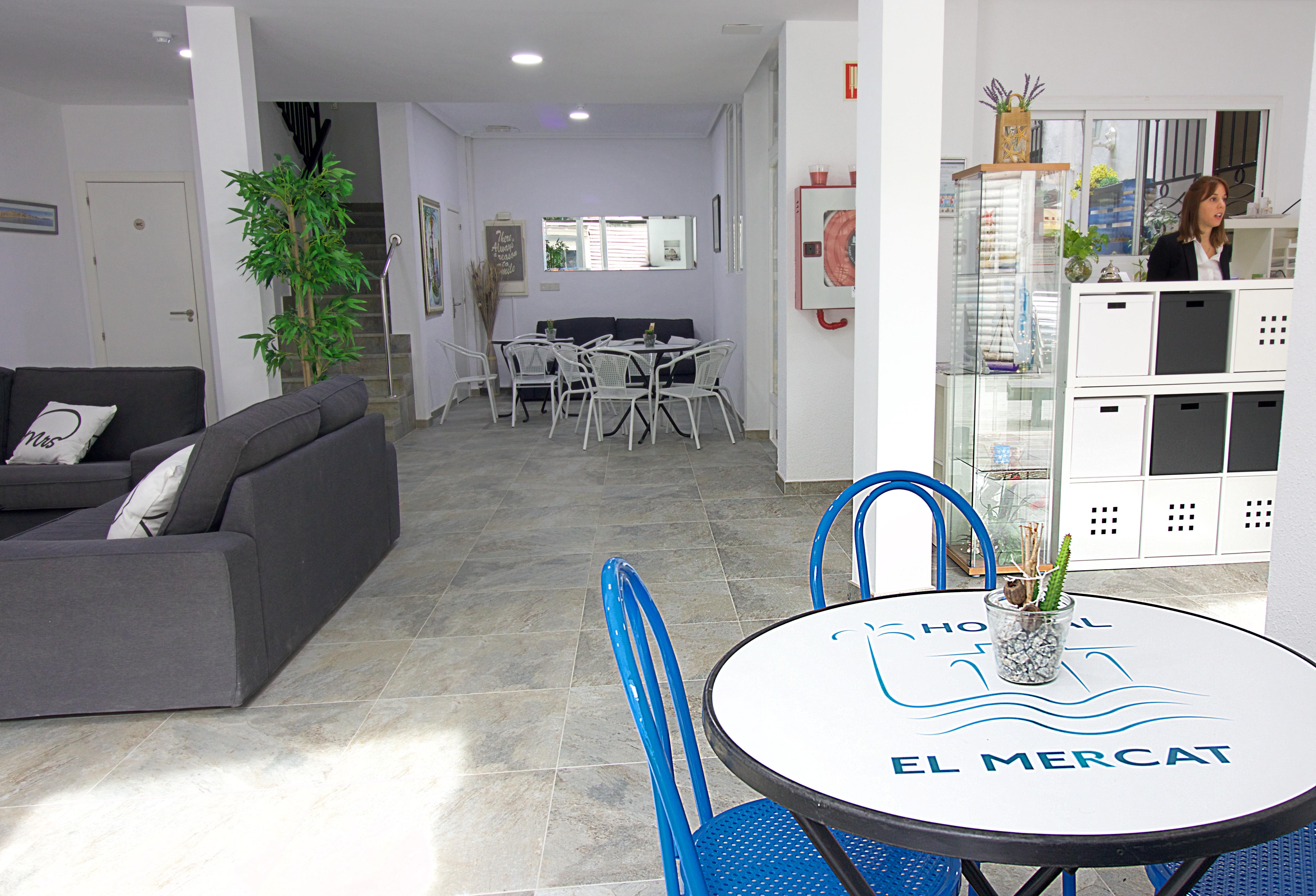 Hostal El Mercat Villajoyosa Exterior photo
